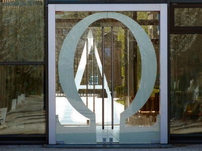 Glory Glimpse: Omega